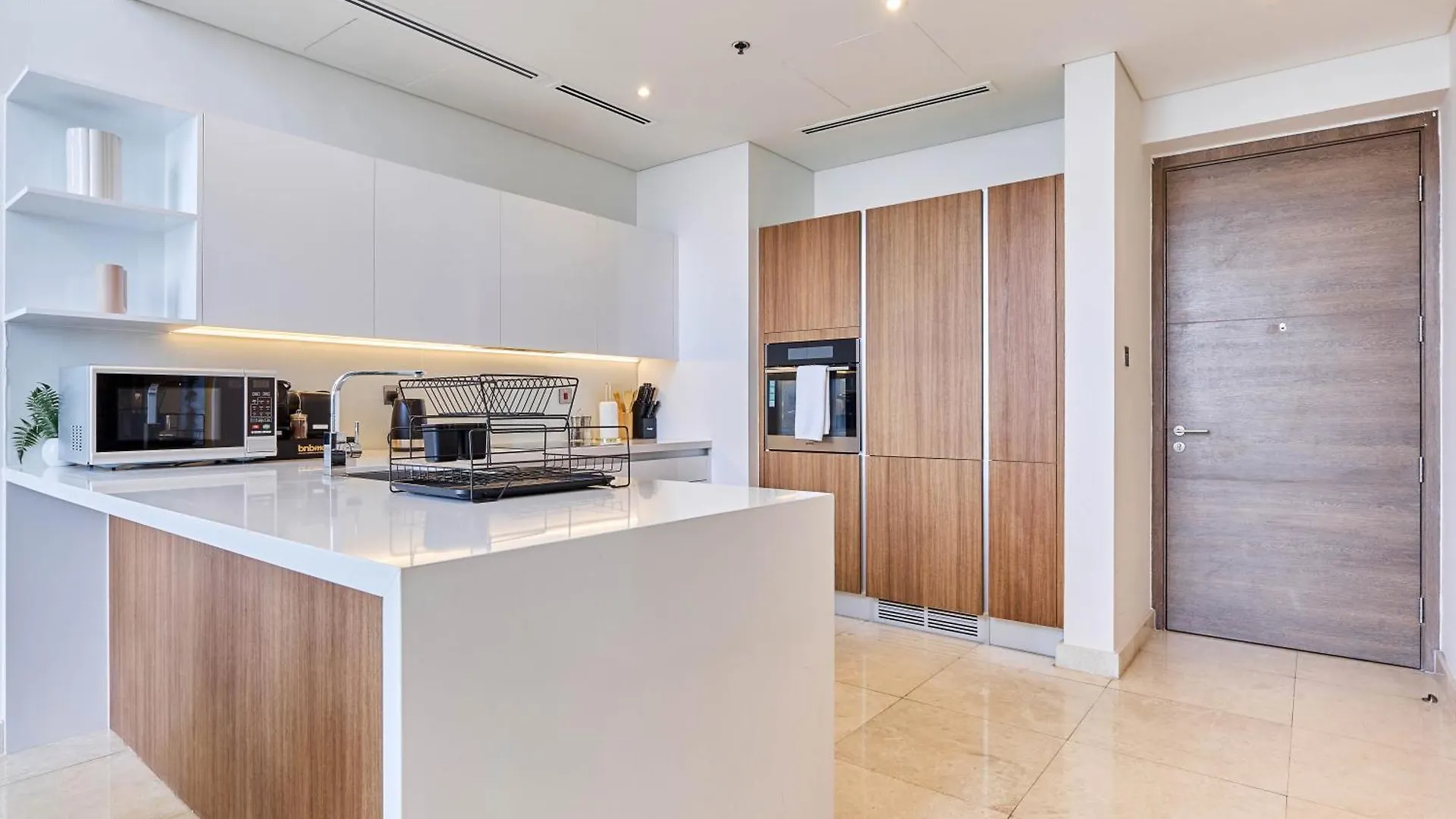 Bnbmehomes - Anwa Dubai Apartment